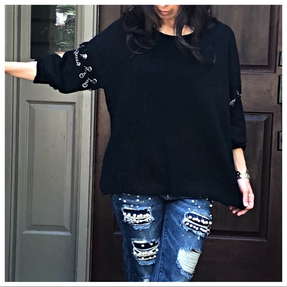 ✨LAST ONE ✨PARIS  chic chain trim sweater - Picture 4 of 8